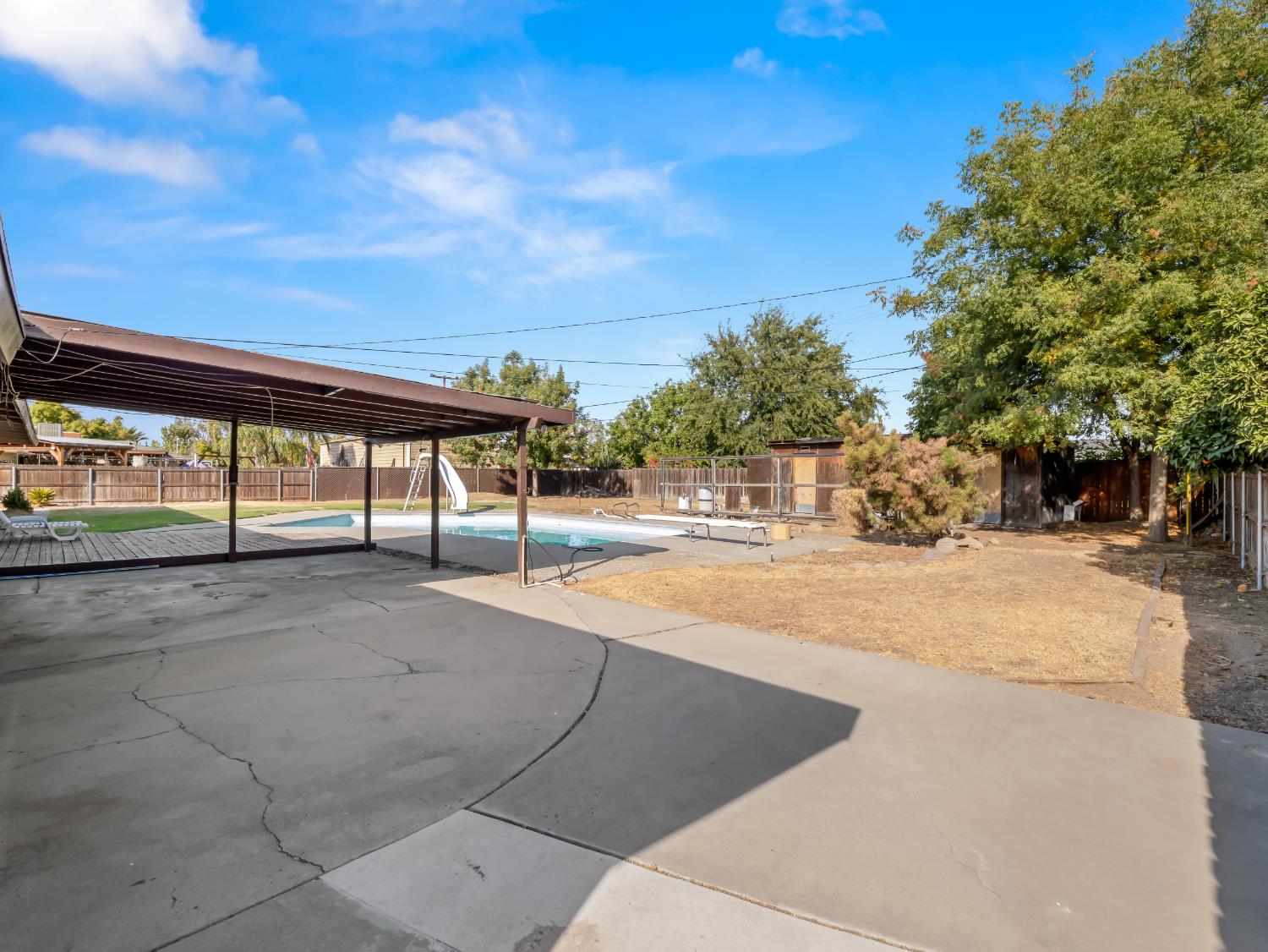 4160 N Dewitt Ave, Fresno, CA 93727