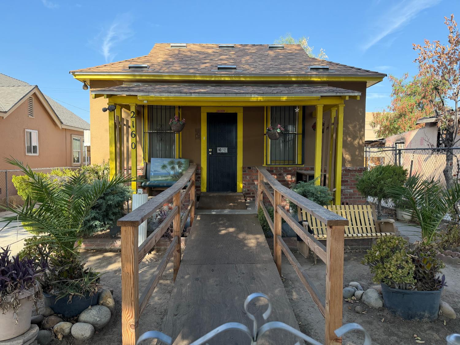 2160 S Poppy Ave, Fresno, CA 93706