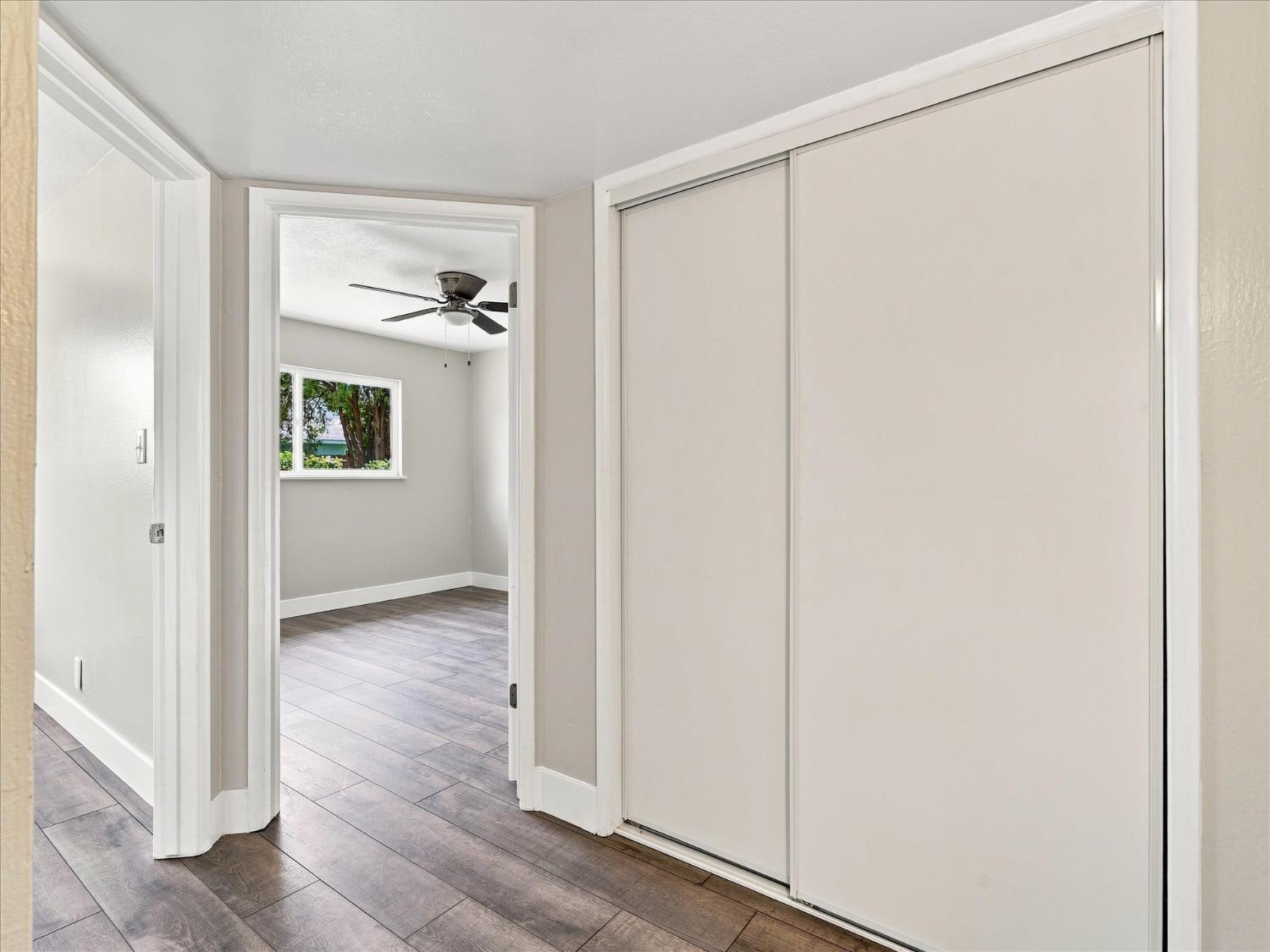 4668 N Bond Ave, Fresno, CA 93726