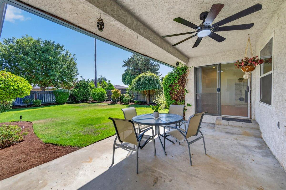 6820 N Laureen Ave, Fresno, CA 93710