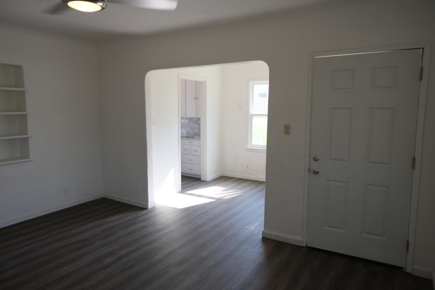 3805 E Heaton Ave, Fresno, CA 93702