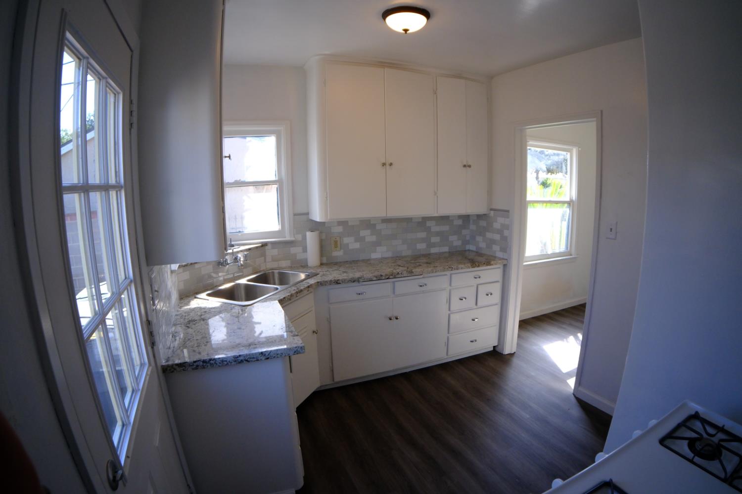3805 E Heaton Ave, Fresno, CA 93702