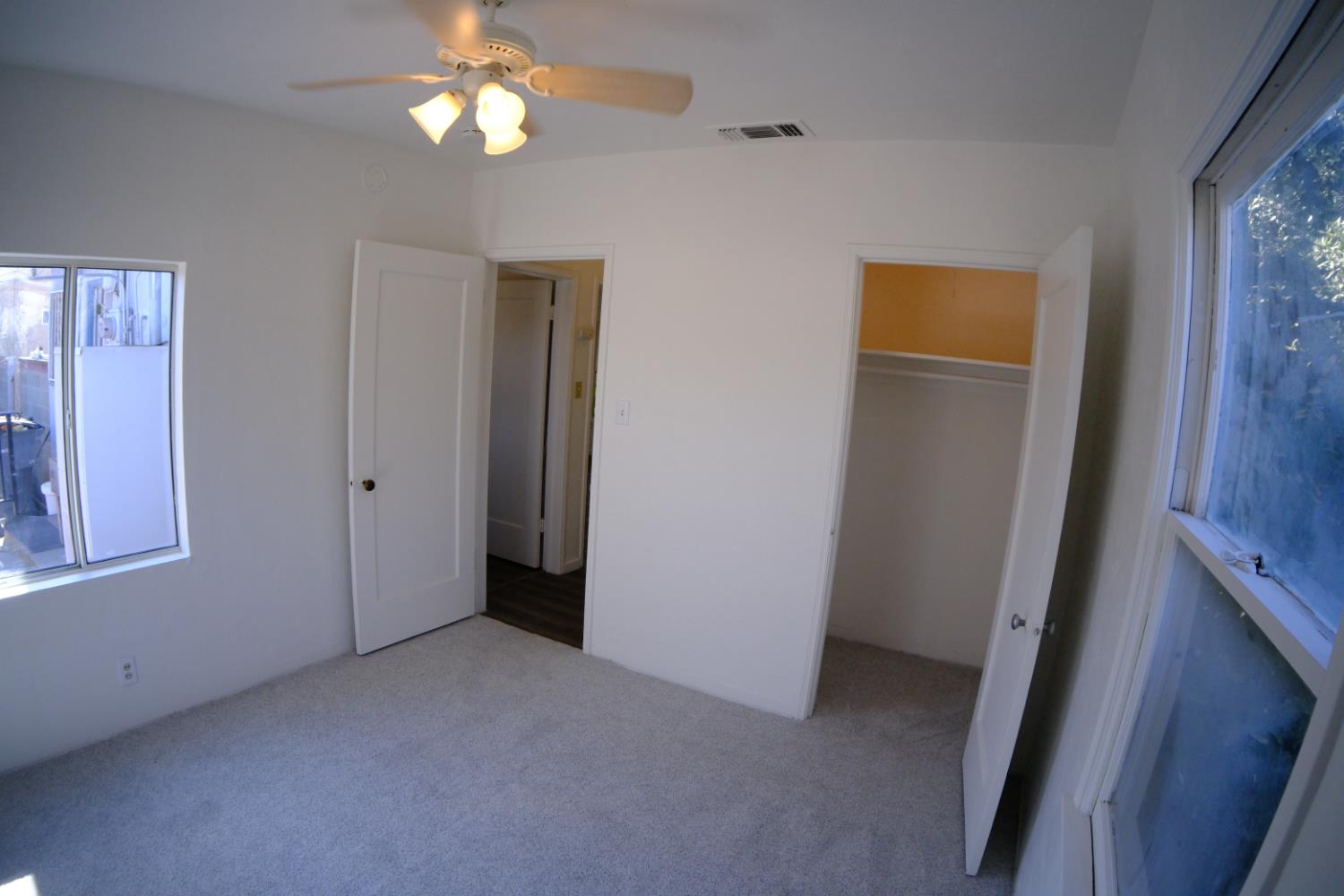 3805 E Heaton Ave, Fresno, CA 93702