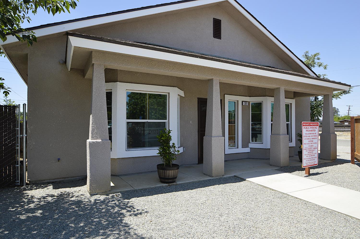 261 E St, Fresno, CA 93706