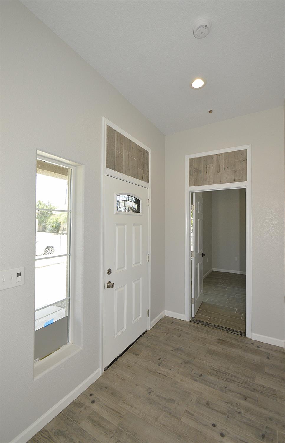 261 E St, Fresno, CA 93706