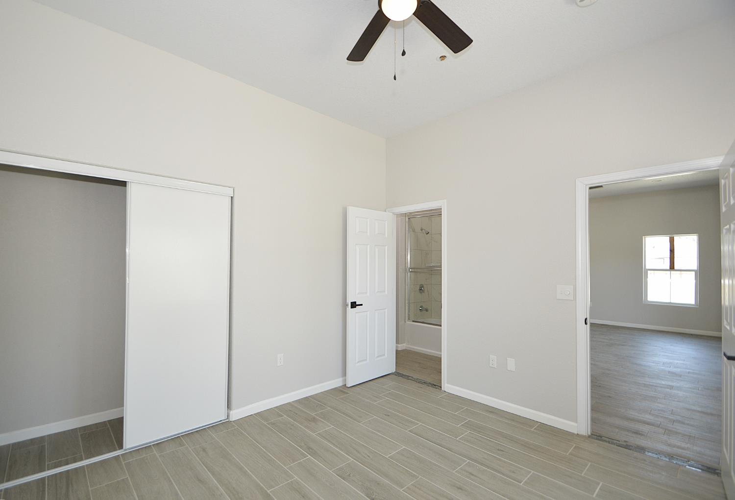 261 E St, Fresno, CA 93706