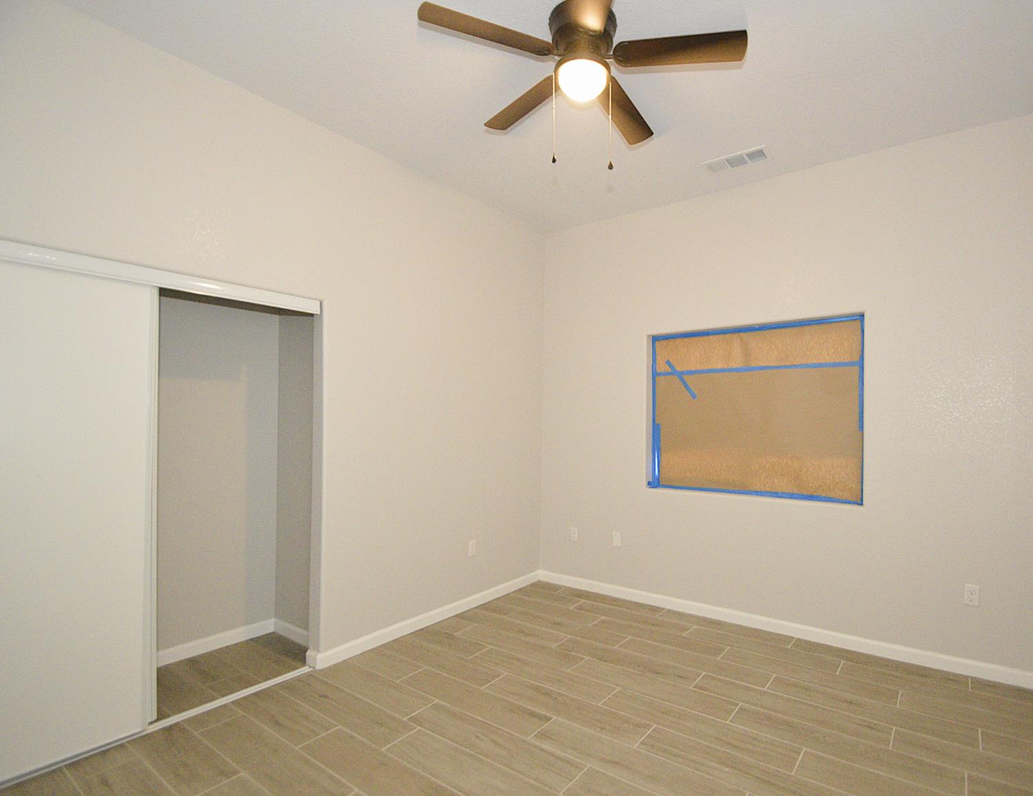 261 E St, Fresno, CA 93706