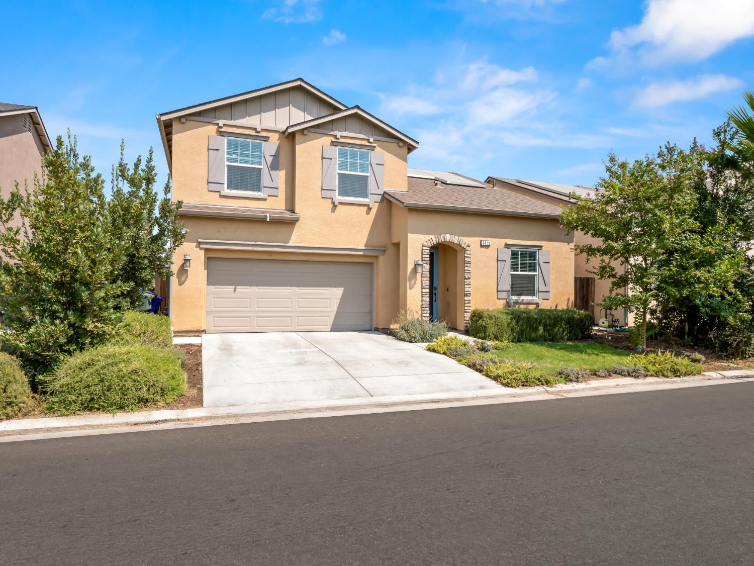 6410 W Donner, Fresno, CA 93723