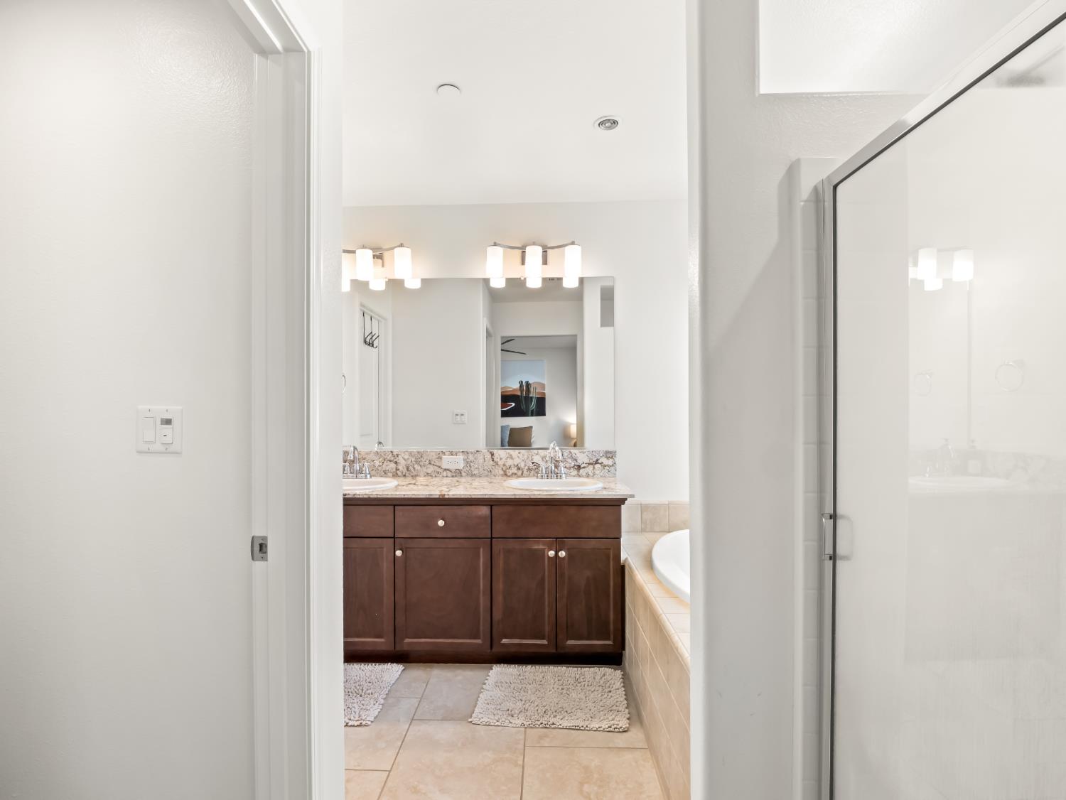 6410 W Donner, Fresno, CA 93723