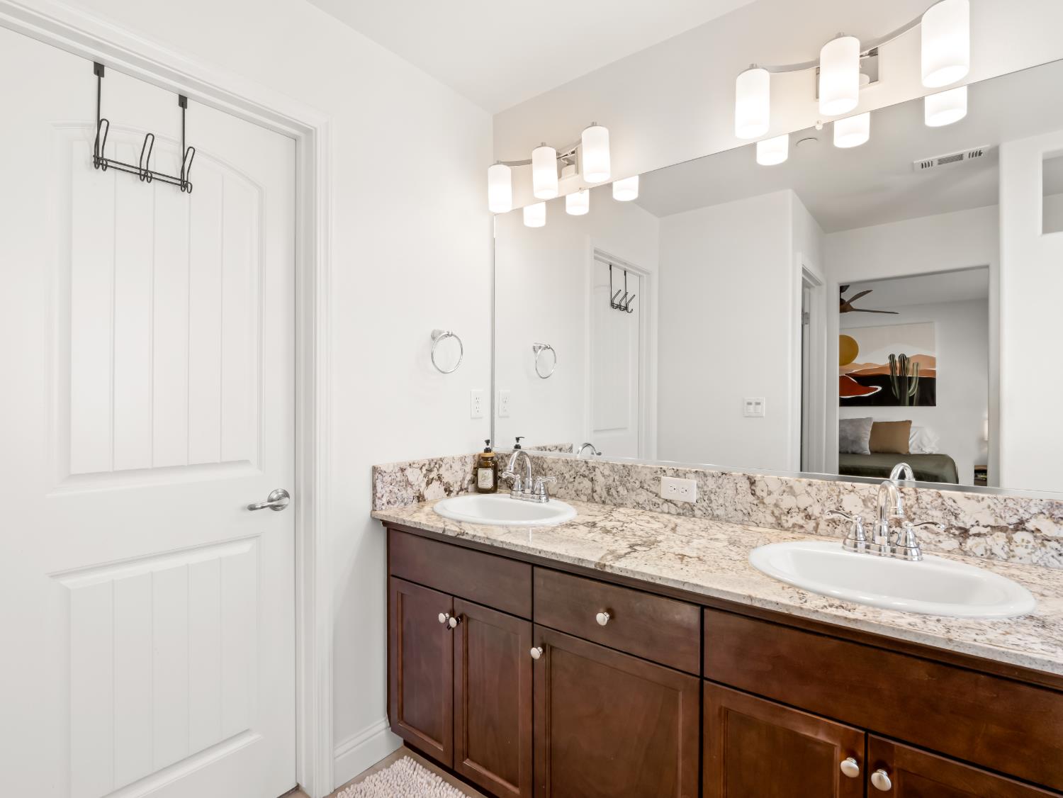 6410 W Donner, Fresno, CA 93723