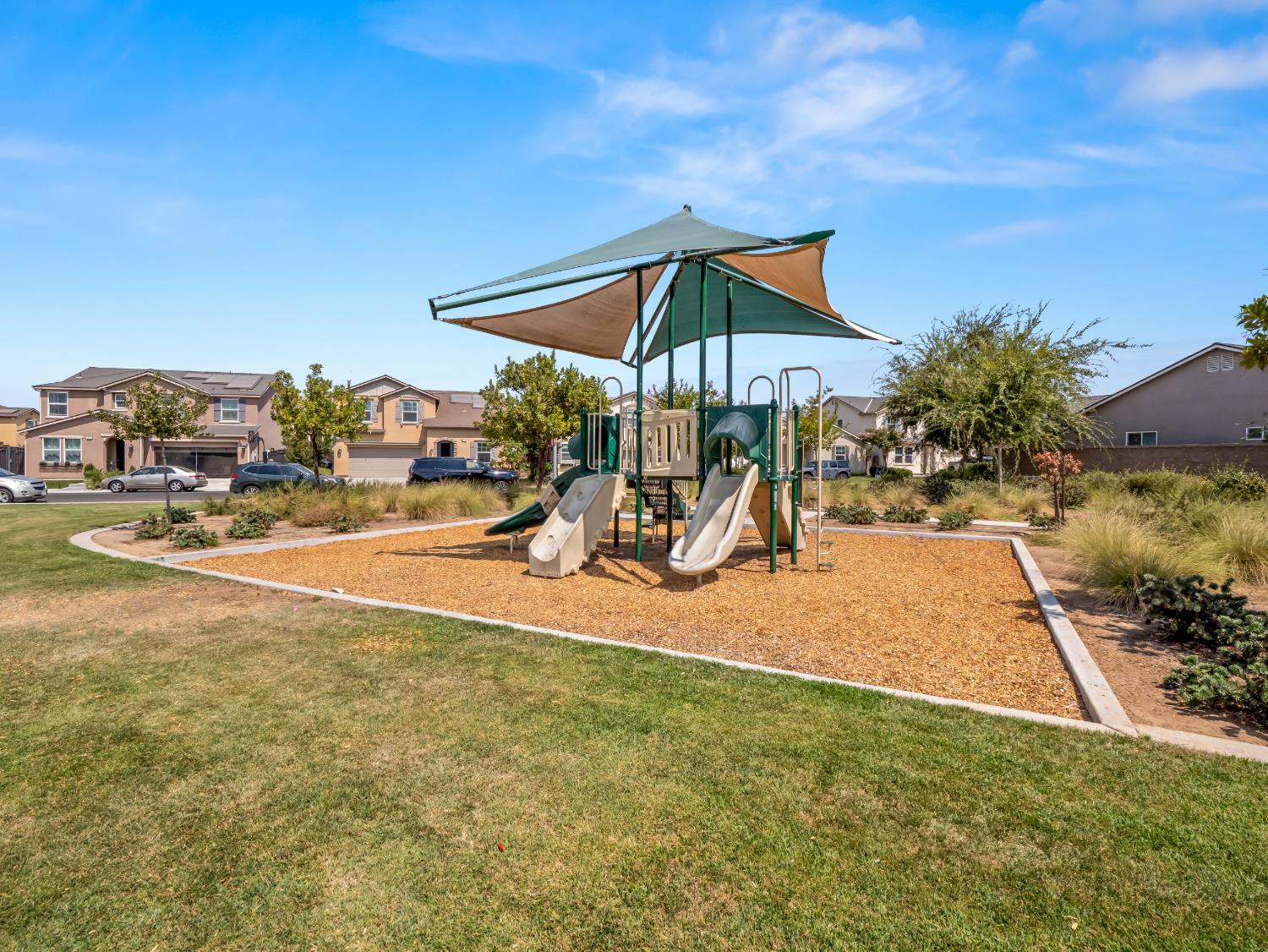 6410 W Donner, Fresno, CA 93723