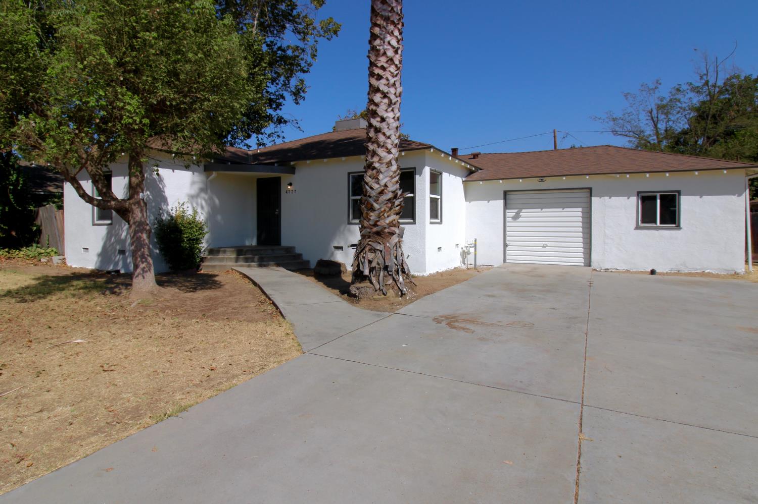 4777 E Hedges Ave, Fresno, CA 93703