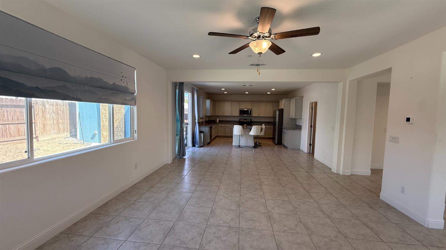 2044 Edwards St, Los Banos, CA 93635