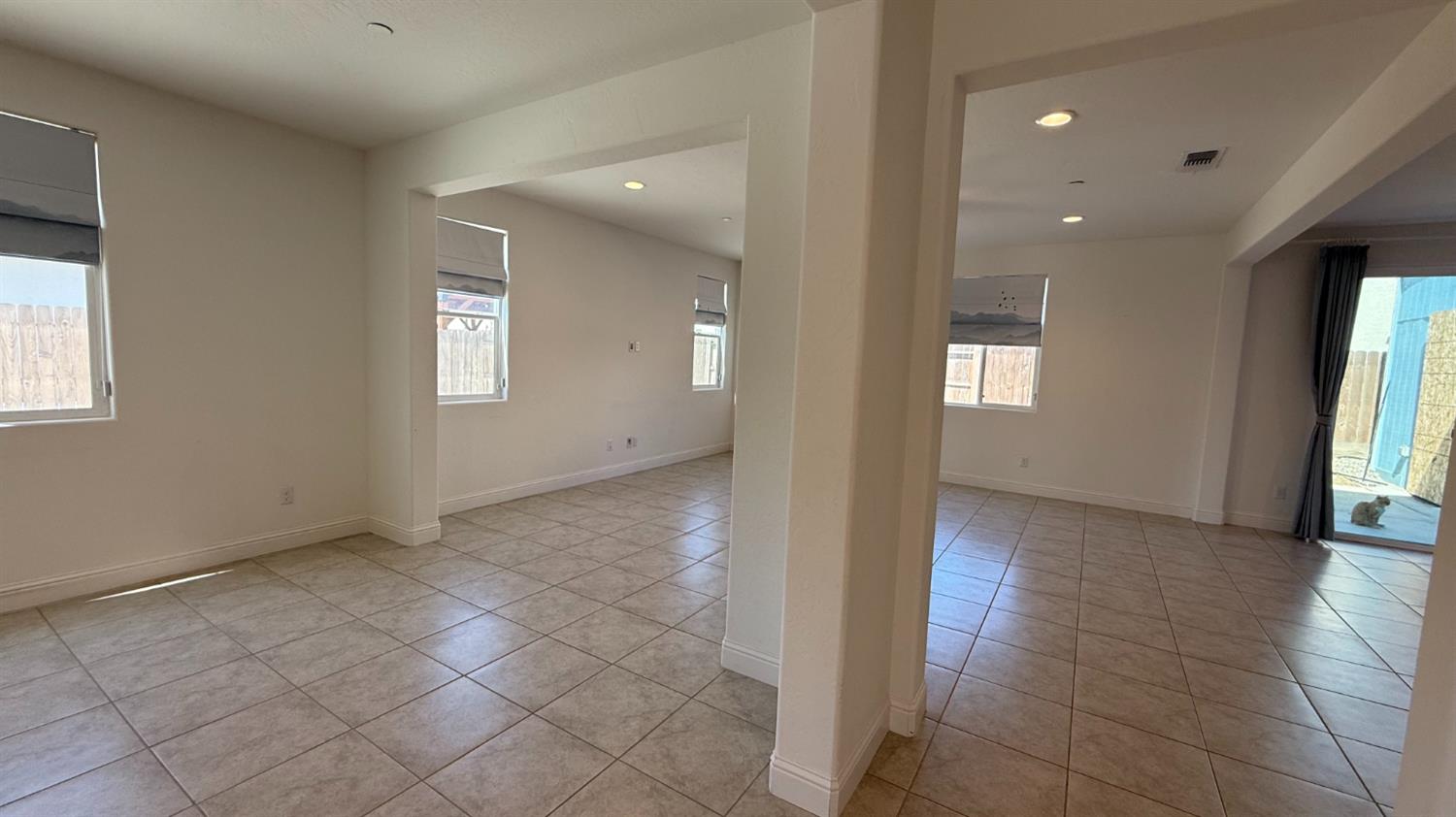 2044 Edwards St, Los Banos, CA 93635
