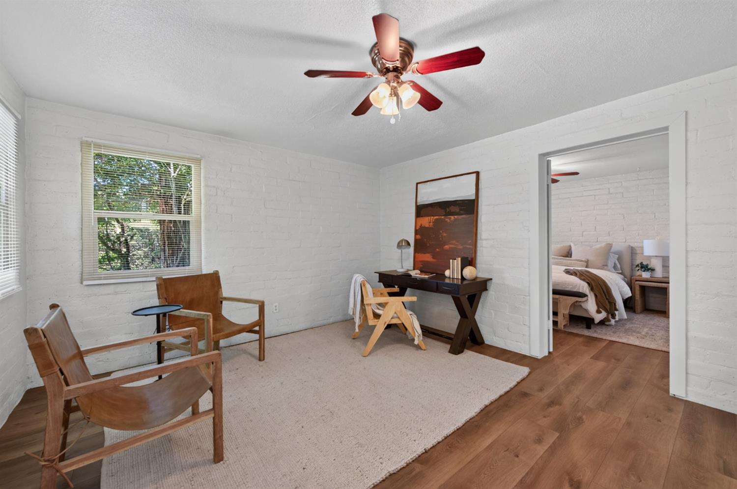 420 E Pontiac Way, Fresno, CA 93704