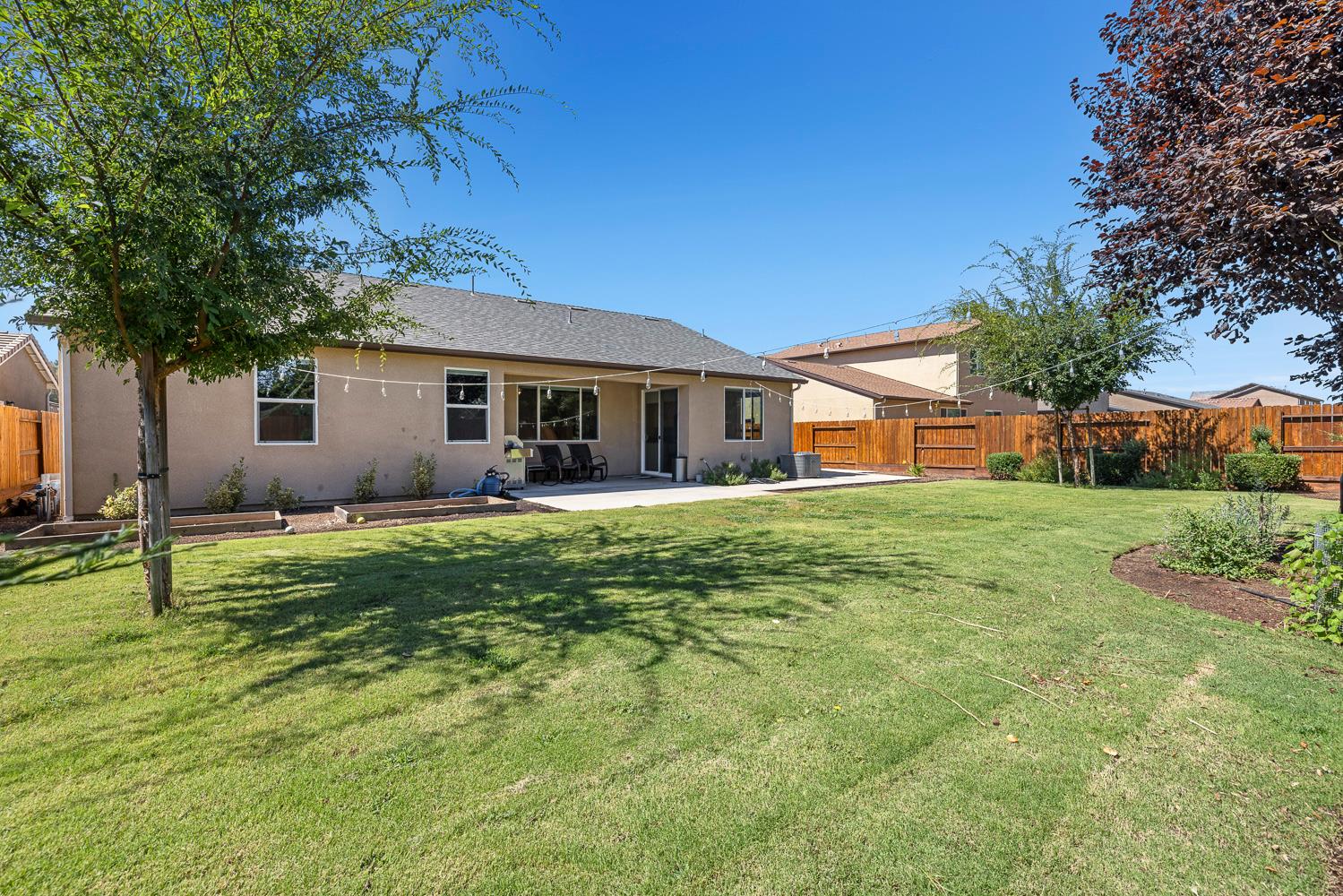 6756 E Brown Ave, Fresno, CA 93727