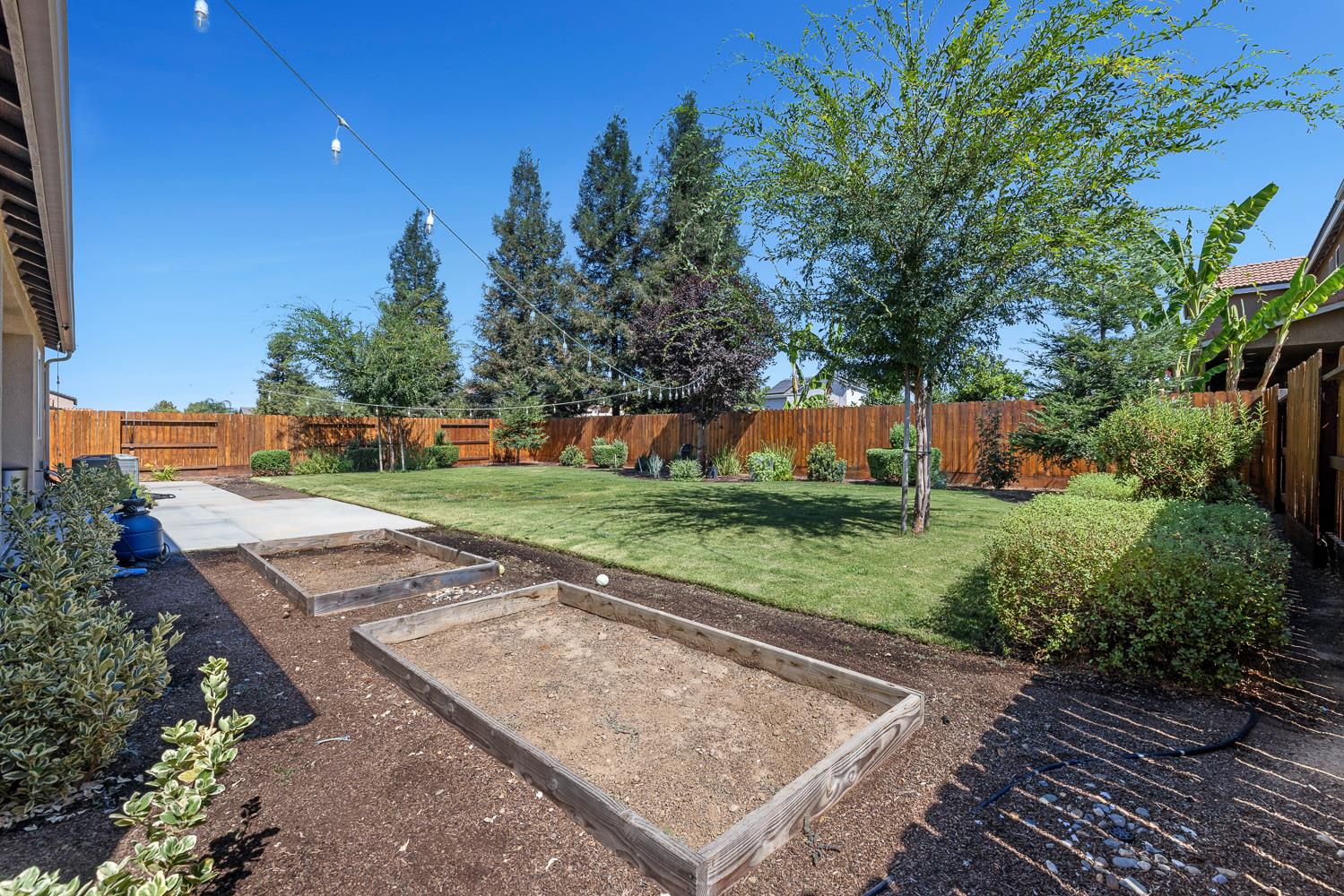 6756 E Brown Ave, Fresno, CA 93727