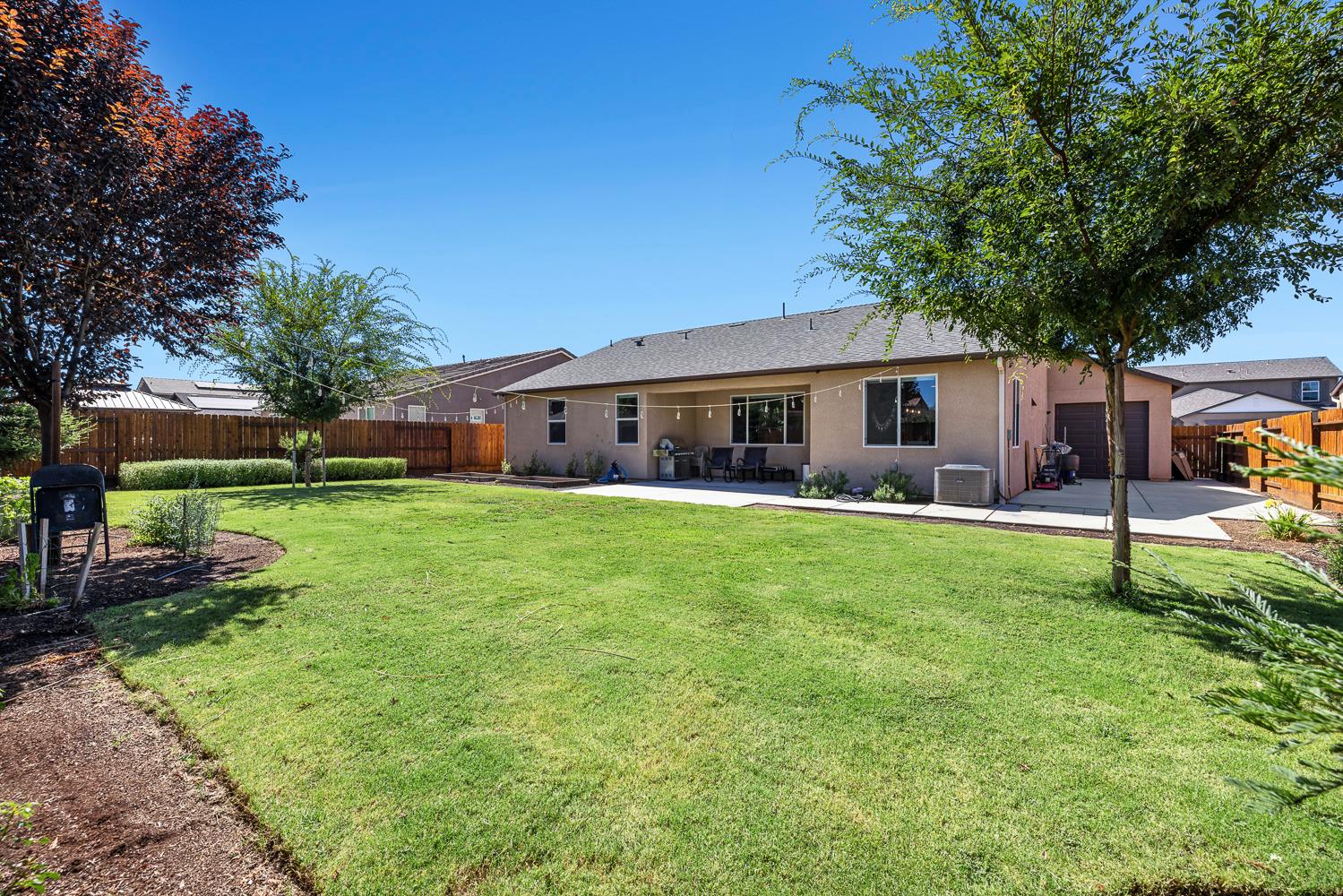 6756 E Brown Ave, Fresno, CA 93727