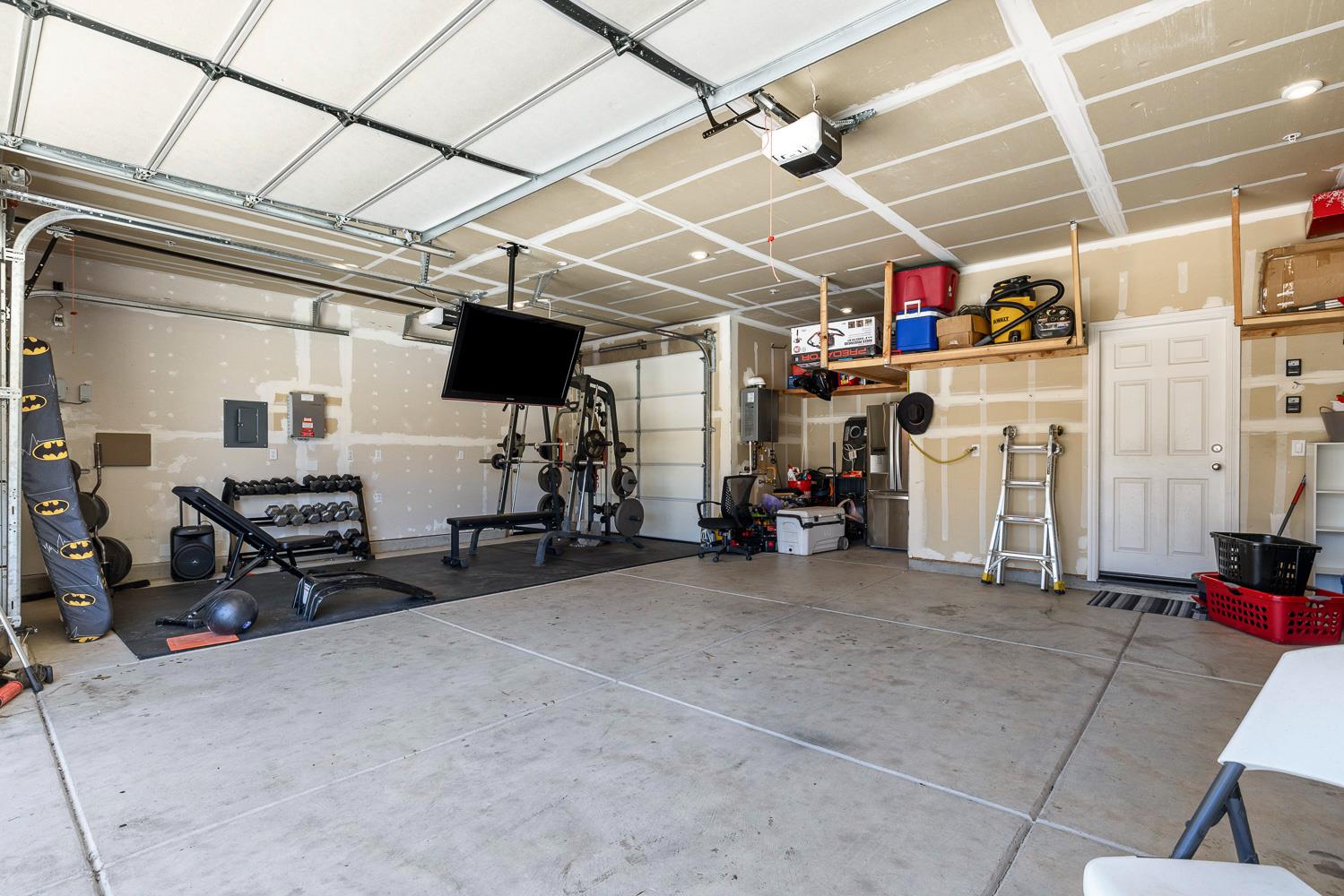 6756 E Brown Ave, Fresno, CA 93727