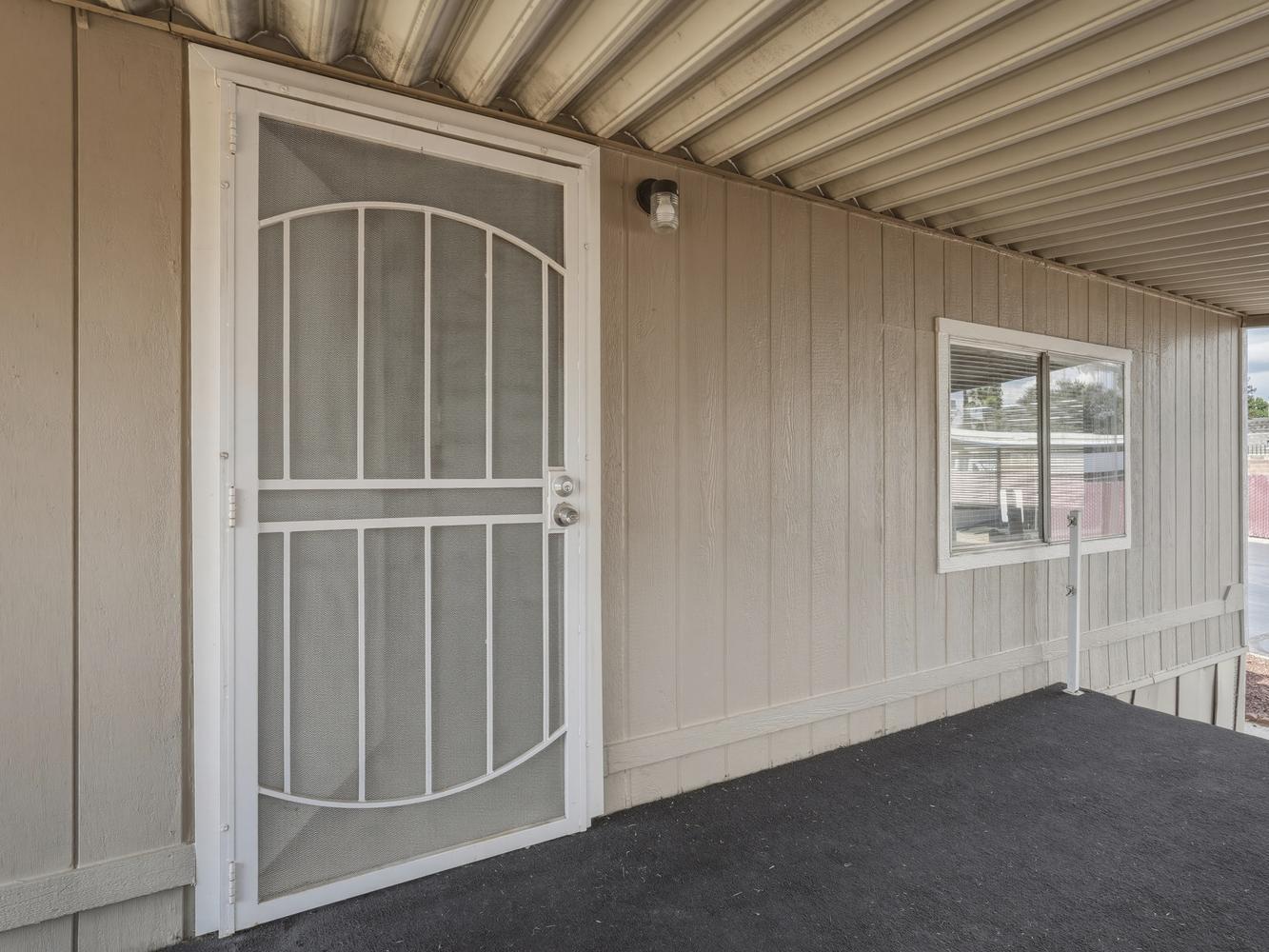 1001 Sylmar Ave #128, Clovis, CA 93612