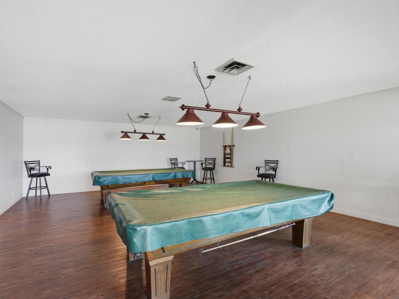 1001 Sylmar Ave #128, Clovis, CA 93612