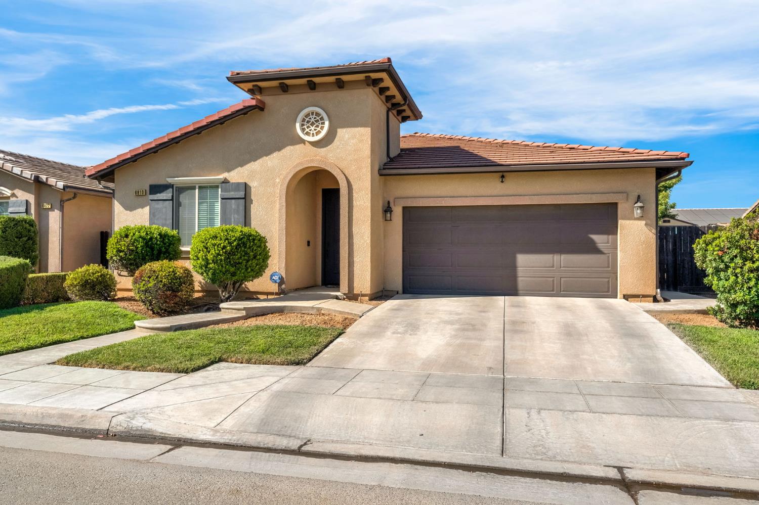 6810 W Stuart Ave, Fresno, CA 93723