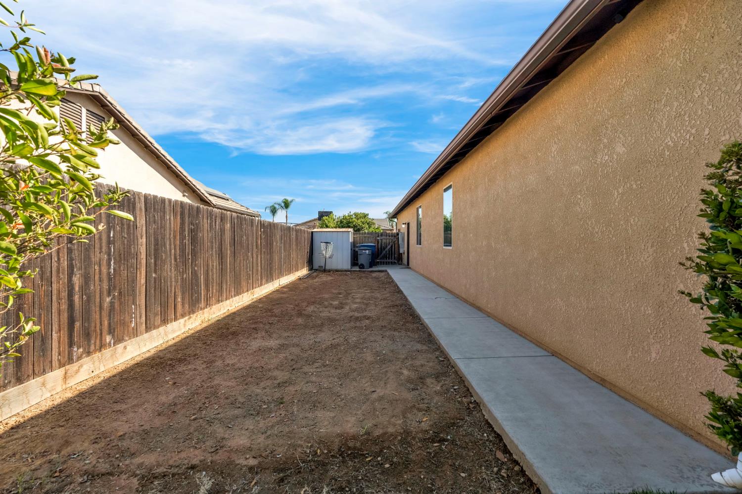 6810 W Stuart Ave, Fresno, CA 93723