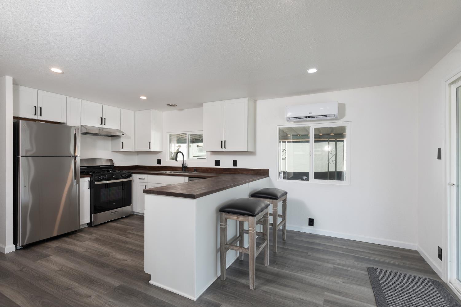 1272 Villa Ave #49, Clovis, CA 93612