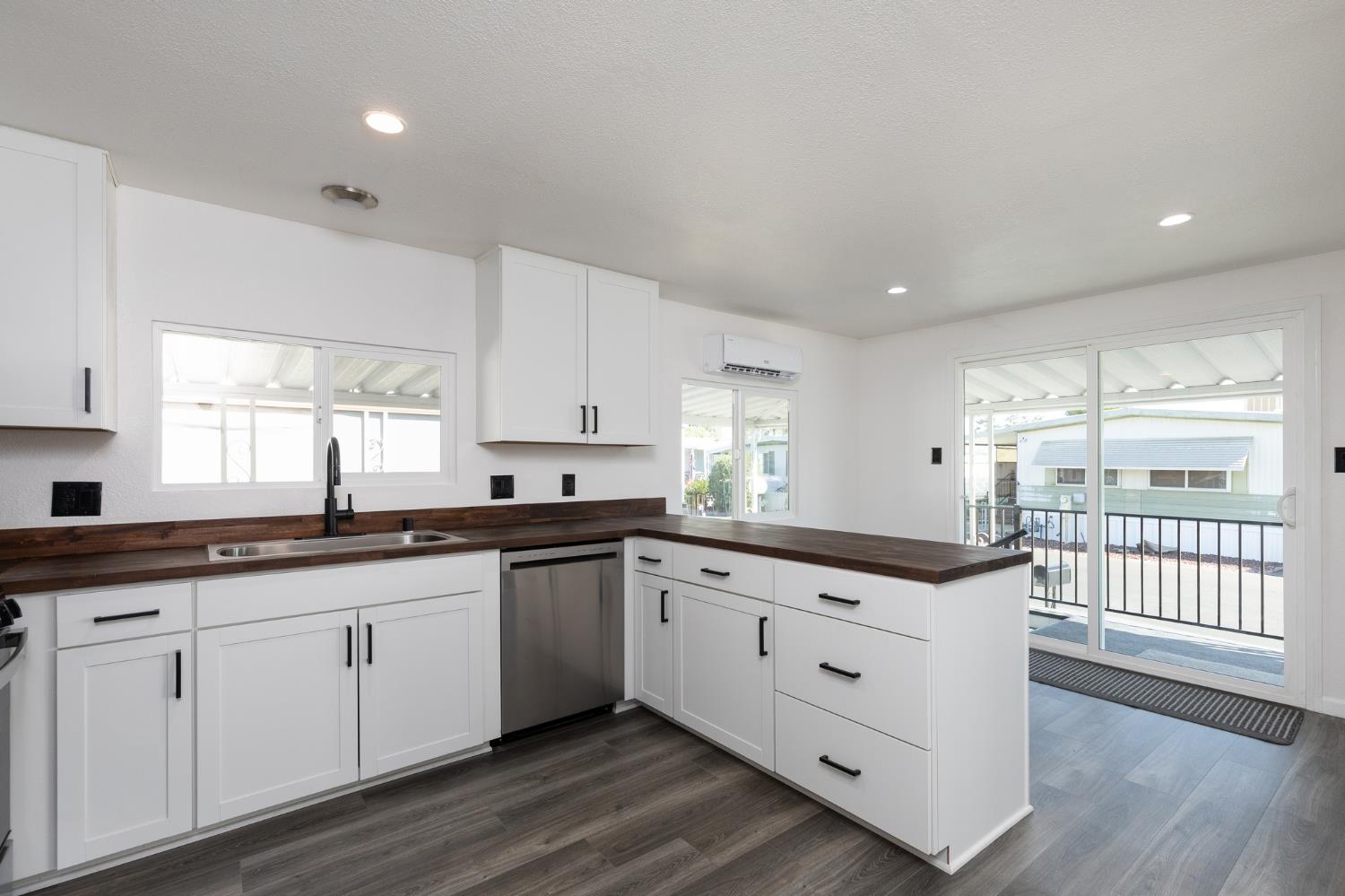 1272 Villa Ave #49, Clovis, CA 93612