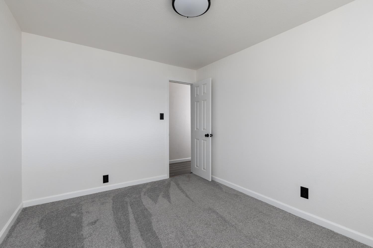 1272 Villa Ave #49, Clovis, CA 93612