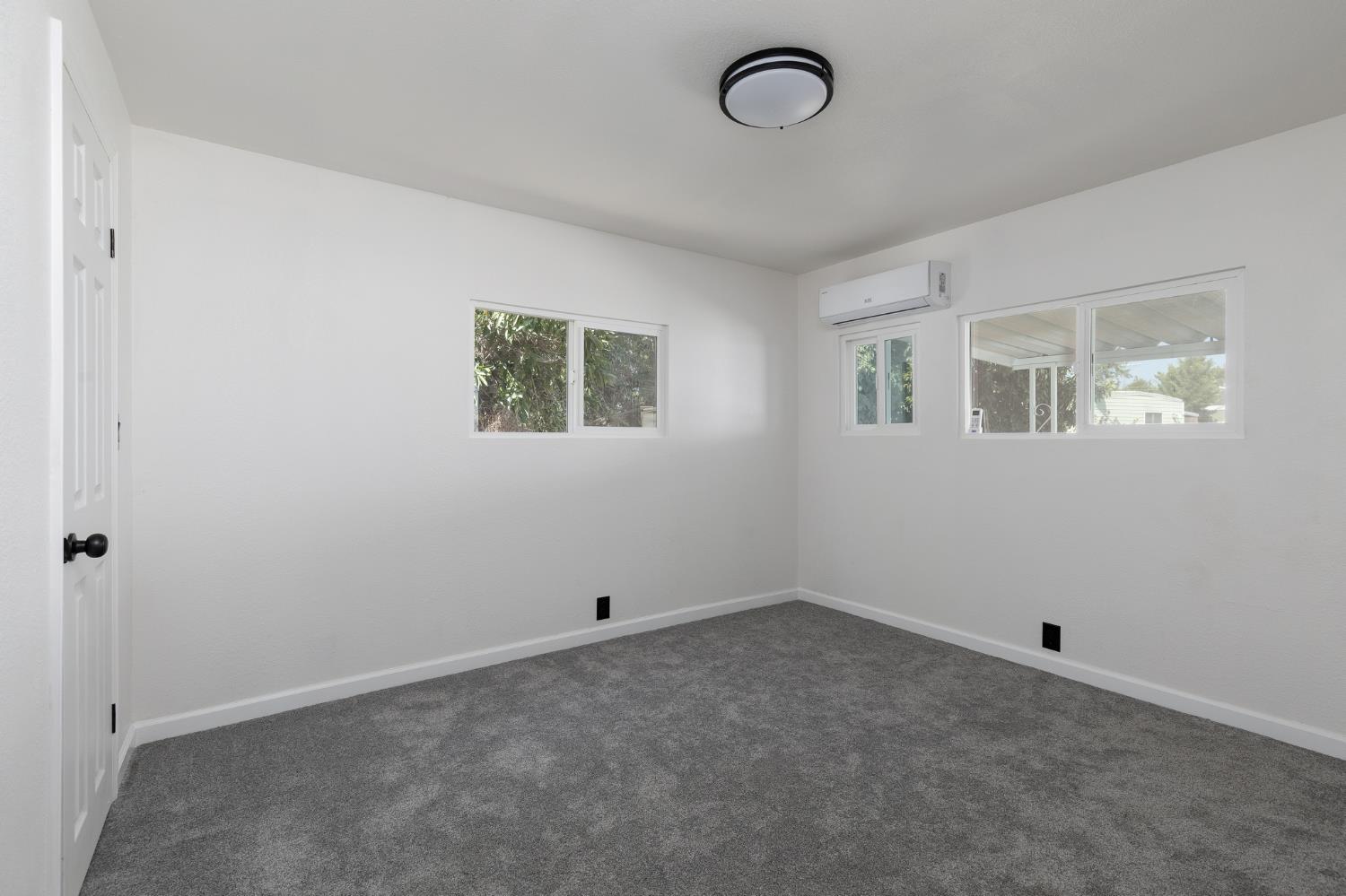 1272 Villa Ave #49, Clovis, CA 93612