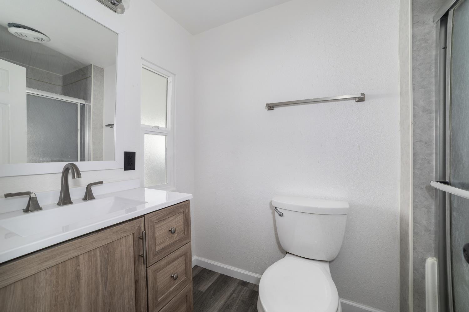 1272 Villa Ave #49, Clovis, CA 93612
