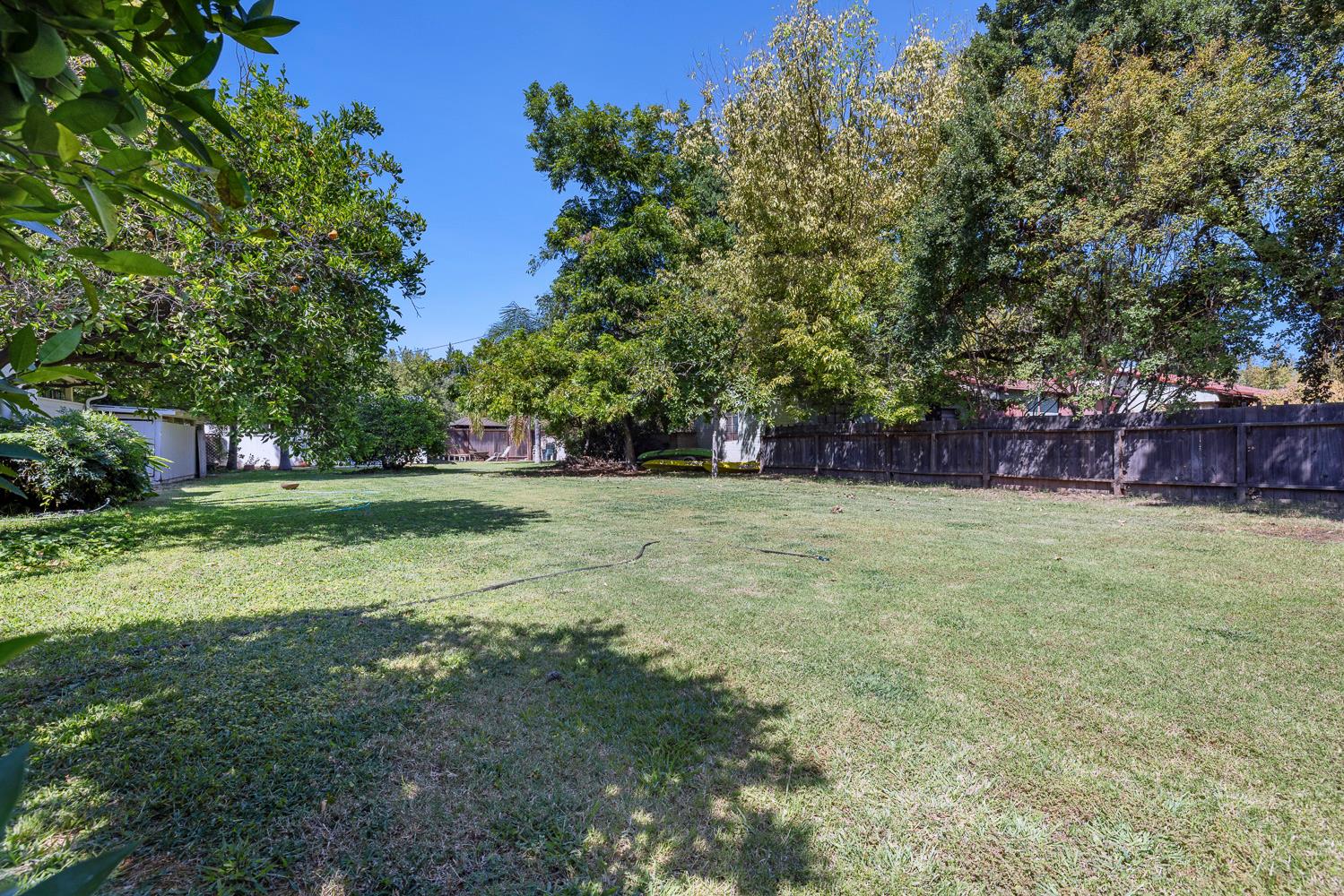 4511 N Thorne, Fresno, CA 93704