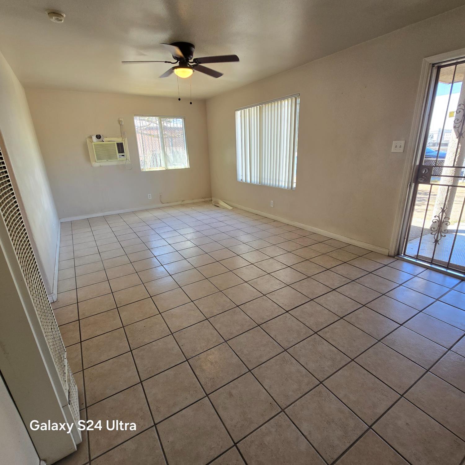 4434 E Church Ave, Fresno, CA 93725