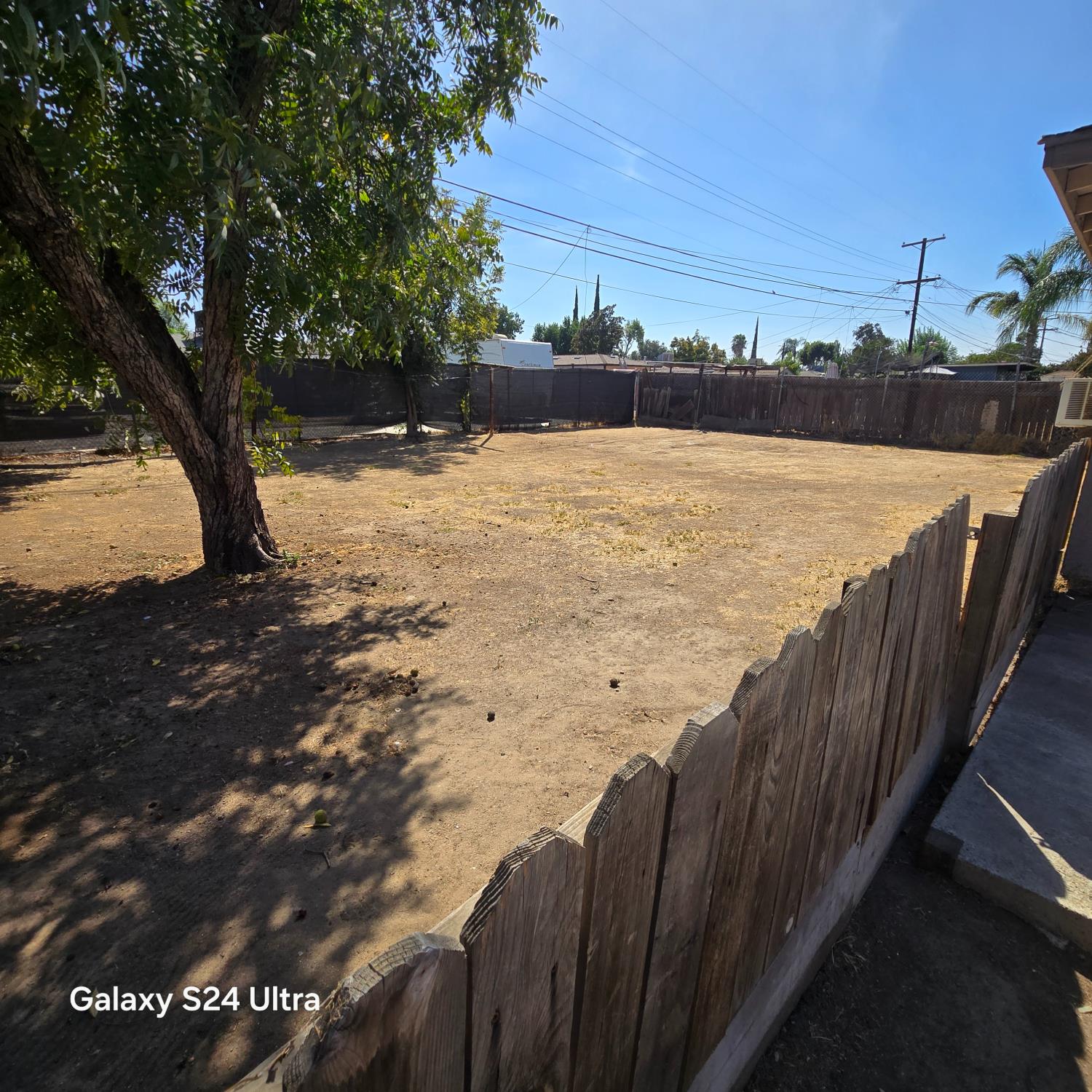 4434 E Church Ave, Fresno, CA 93725