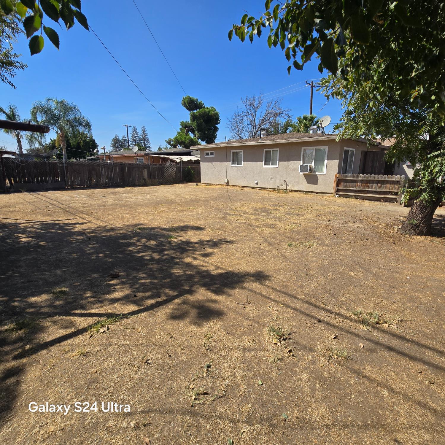 4434 E Church Ave, Fresno, CA 93725