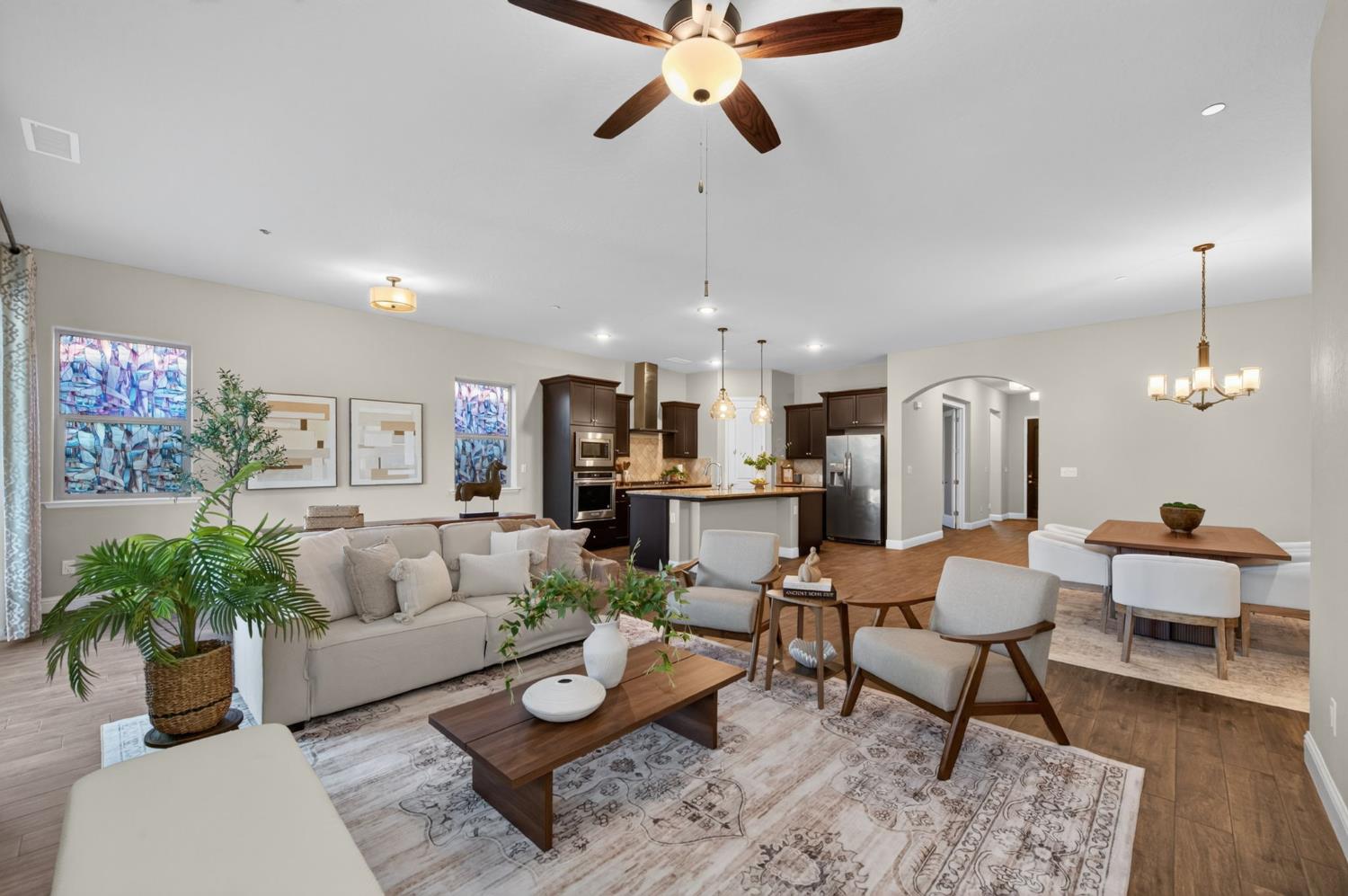 2713 Vermont Ave, Clovis, CA 93619