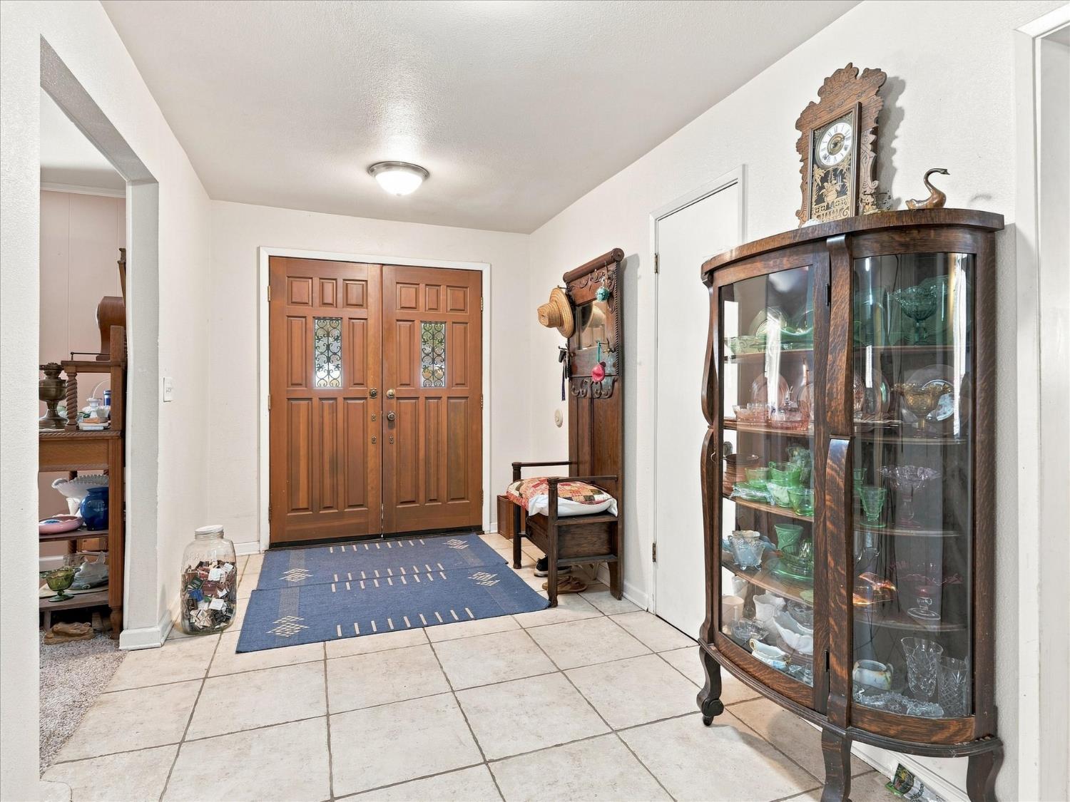 51102 Bon Veu Dr, Oakhurst, CA 93644