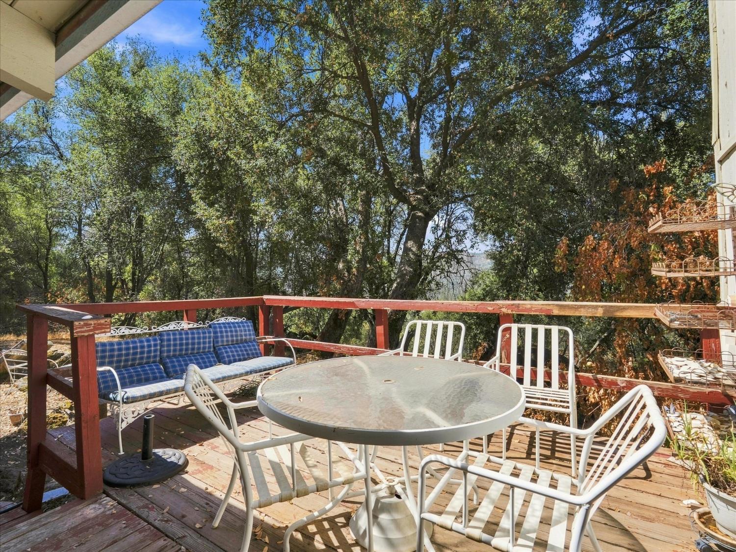 51102 Bon Veu Dr, Oakhurst, CA 93644