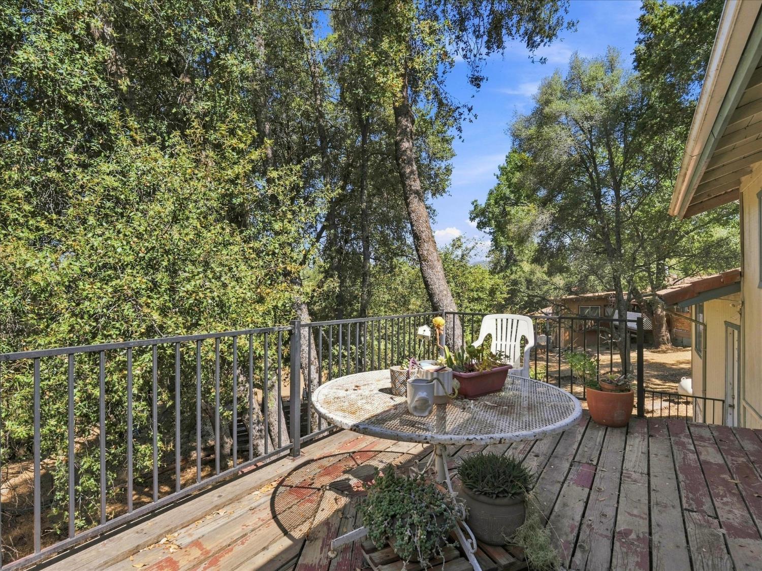 51102 Bon Veu Dr, Oakhurst, CA 93644