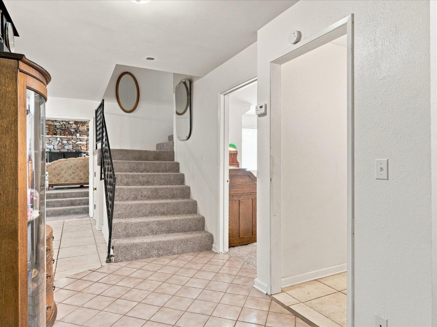 51102 Bon Veu Dr, Oakhurst, CA 93644