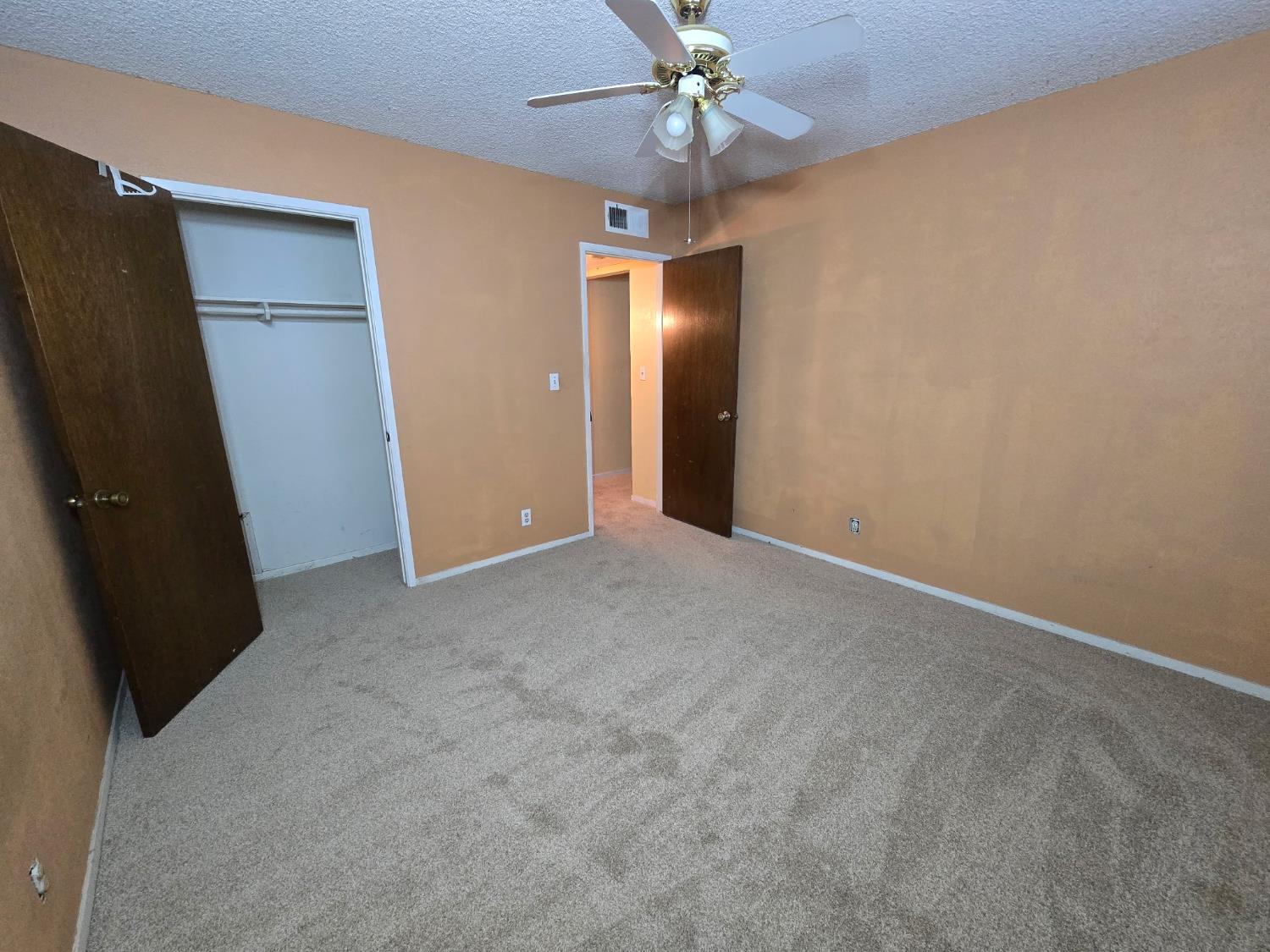 4002 E Dakota Ave #112, Fresno, CA 93726
