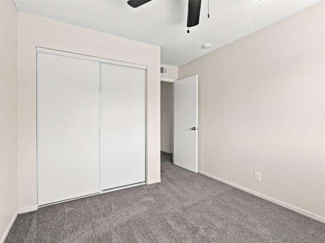 2247 Sylmar Ave #4, Clovis, CA 93612