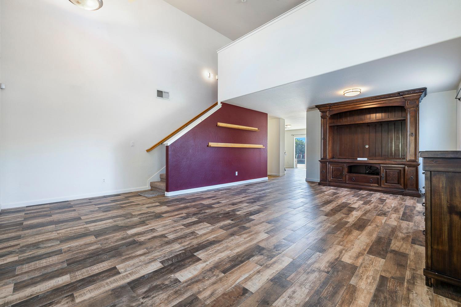 5921 W Dayton, Fresno, CA 93722