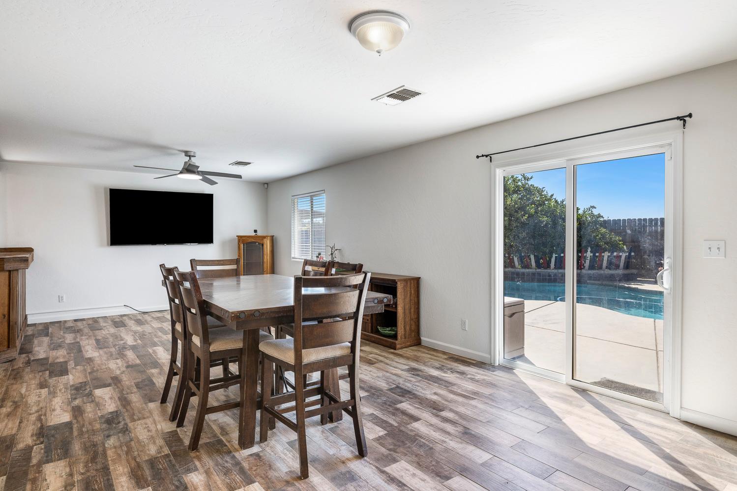 5921 W Dayton, Fresno, CA 93722
