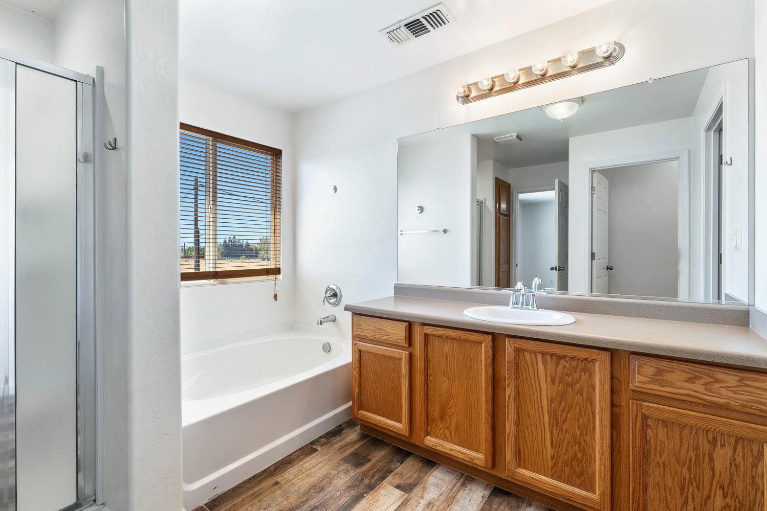 5921 W Dayton, Fresno, CA 93722