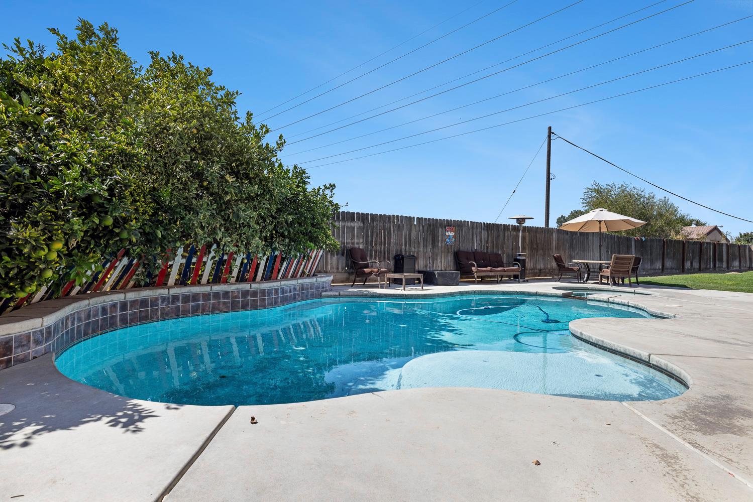 5921 W Dayton, Fresno, CA 93722