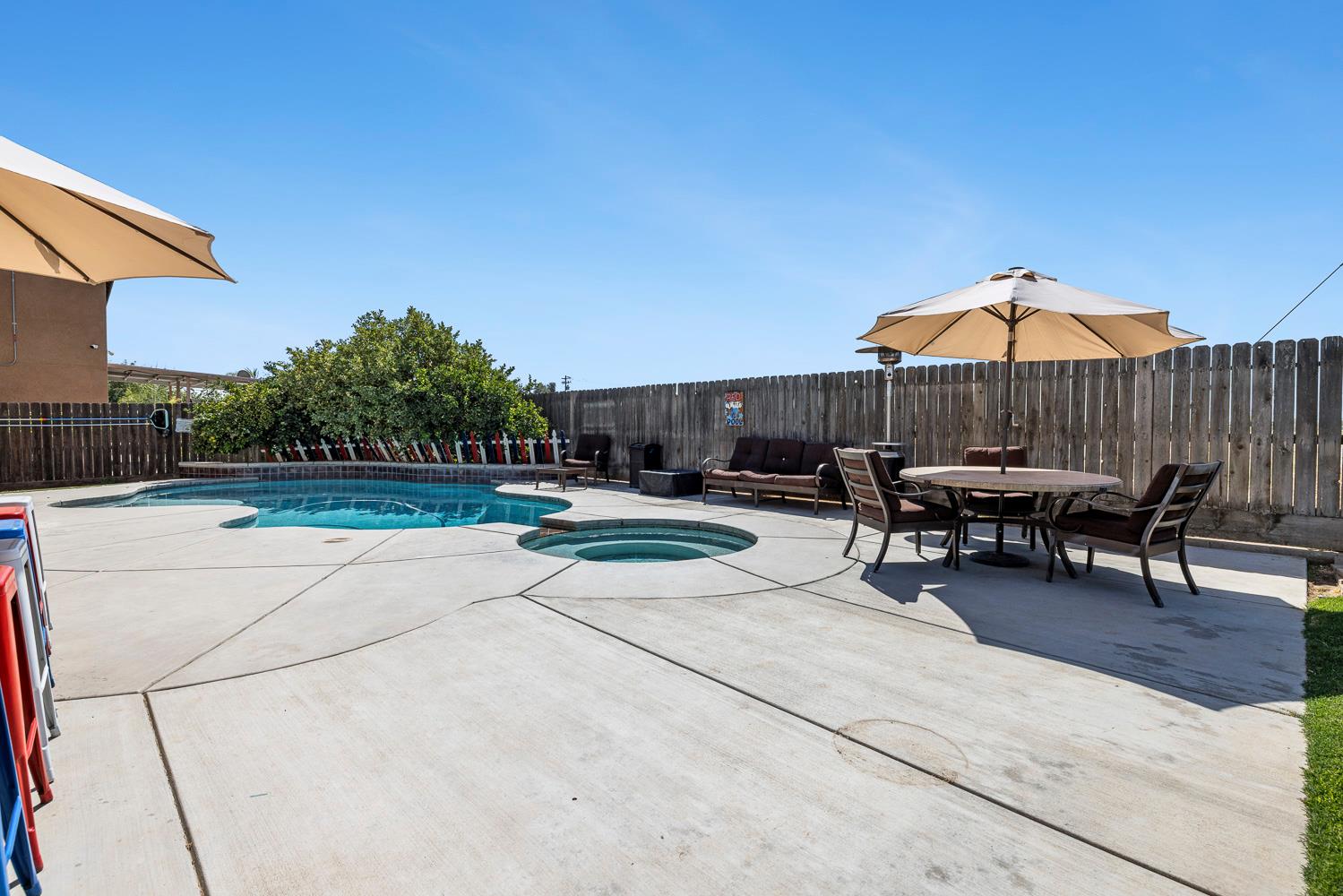 5921 W Dayton, Fresno, CA 93722