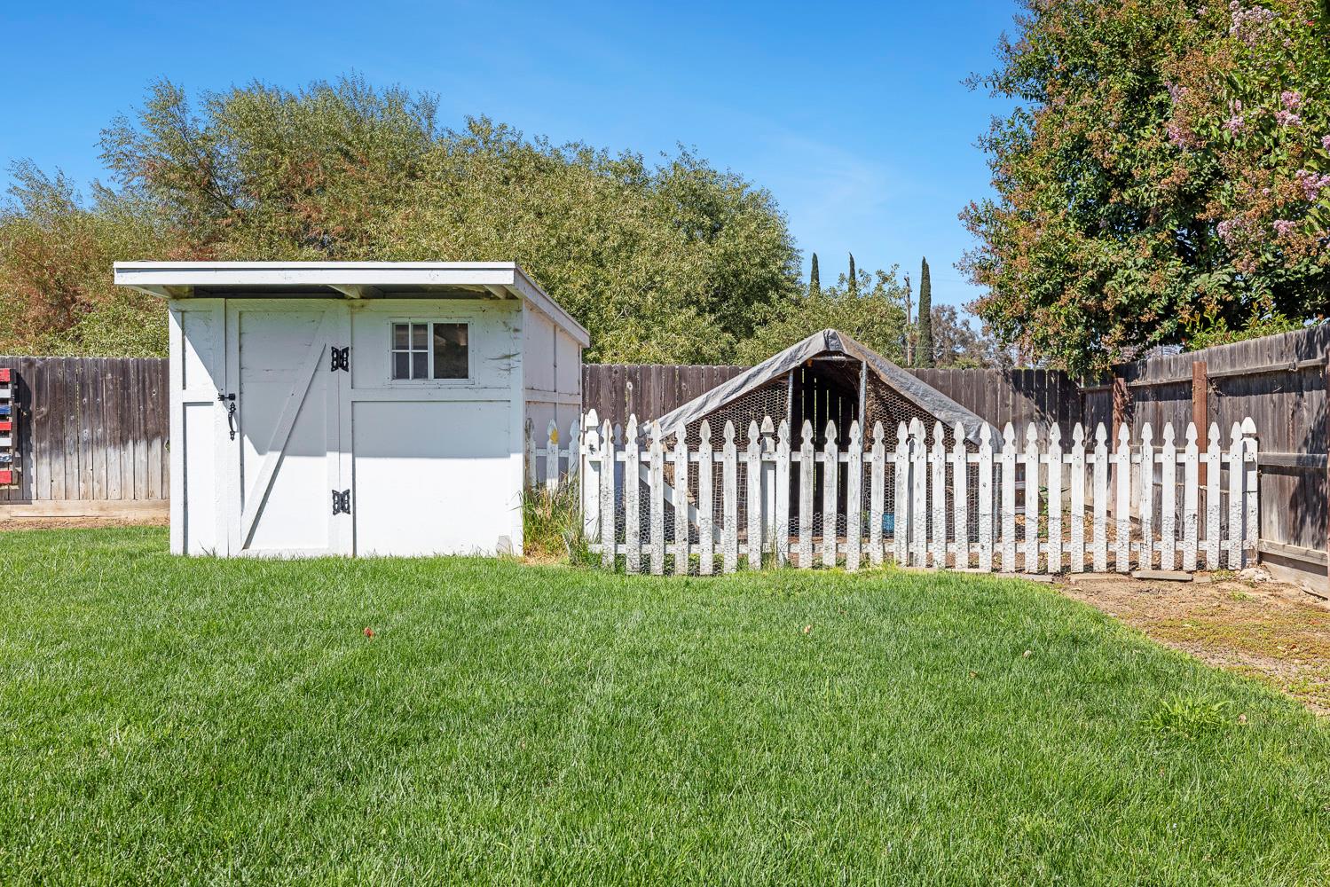 5921 W Dayton, Fresno, CA 93722