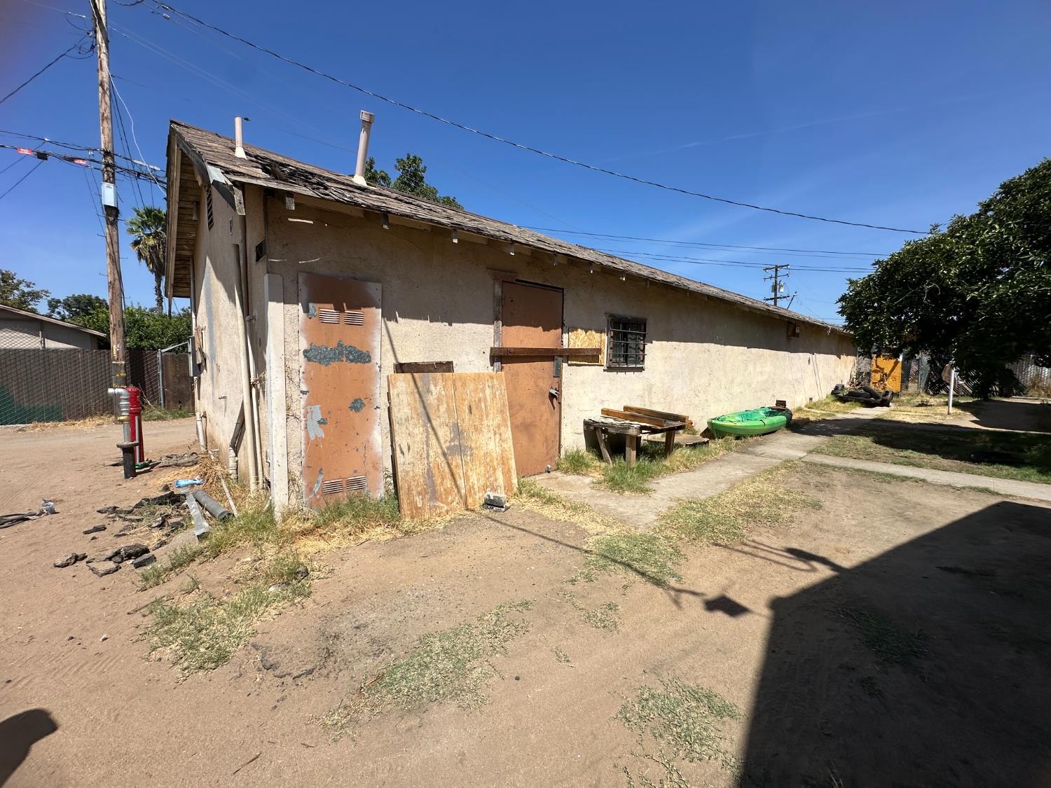 4303 E Belmont Ave, Fresno, CA 93702